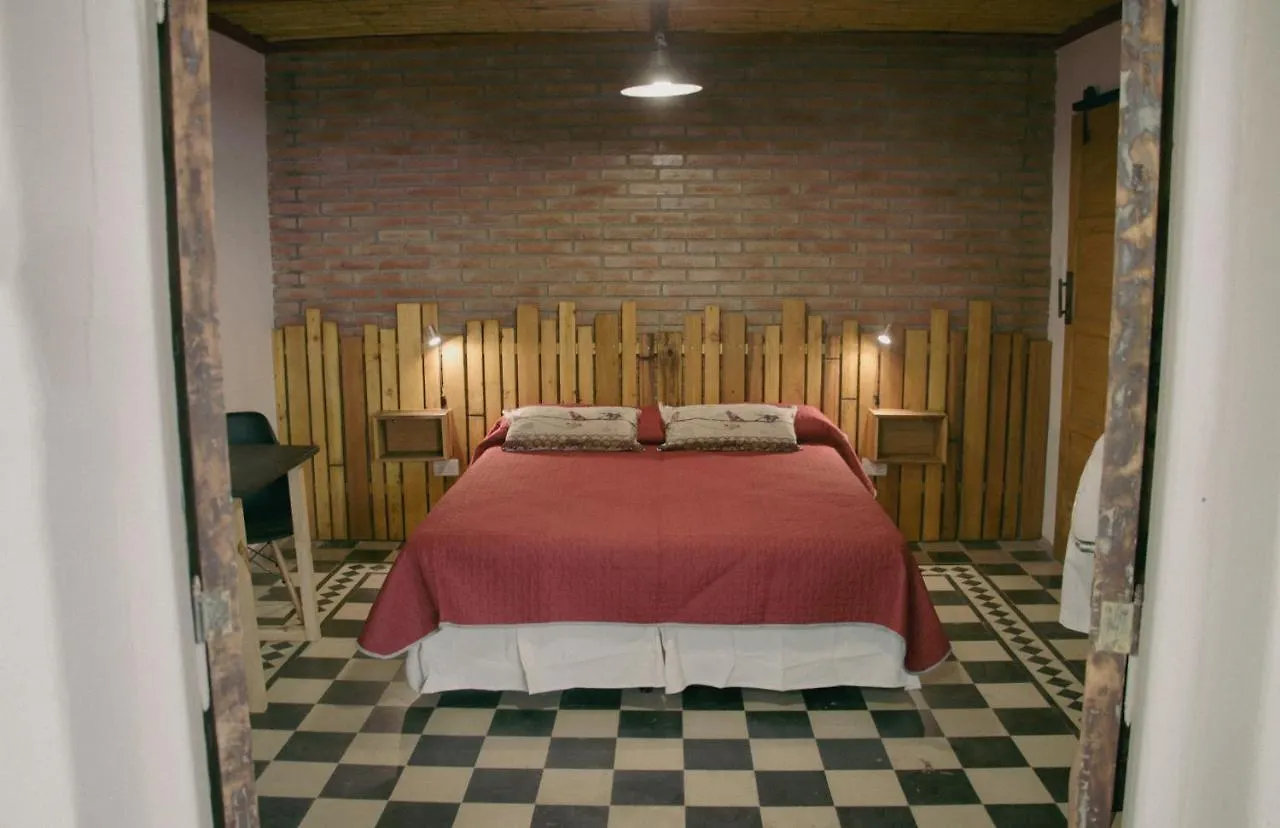 El Alero Hospedaje Mendoza Bed & Breakfast
